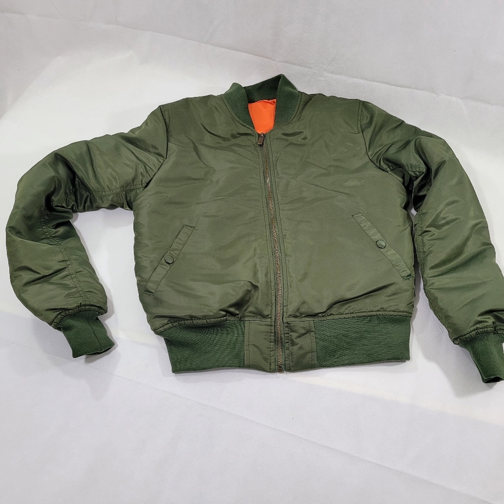 ESNTLS Bomber Jacket Flight Jacket Green Olive Size Small